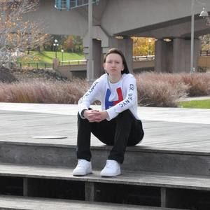 Meet your Posher, Vanessa